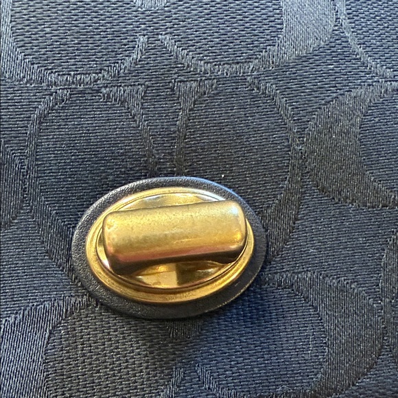 Coach Legacy 65th Anniversary TurnLock limited edition (2006) FDJ-10335 - Picture 10 of 15